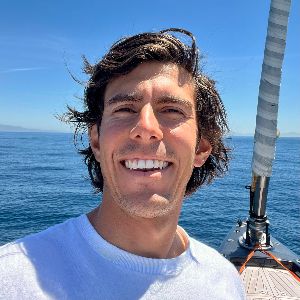 Luis Platas's profile picture