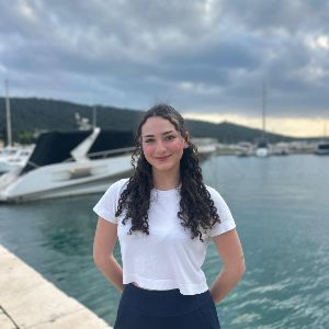 Maya Miterani's profile picture