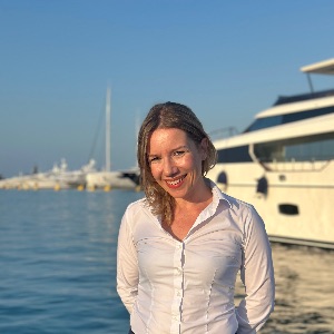 Helena C. Santos's profile picture