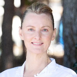 Romola Young's profile picture