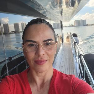 Alejandra Hernandez's profile picture
